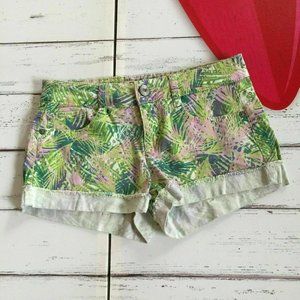 Lei Juniors 1 Regular Ashley Lowrise Patterned Cuffed Shorts Actual W 27 x I 2